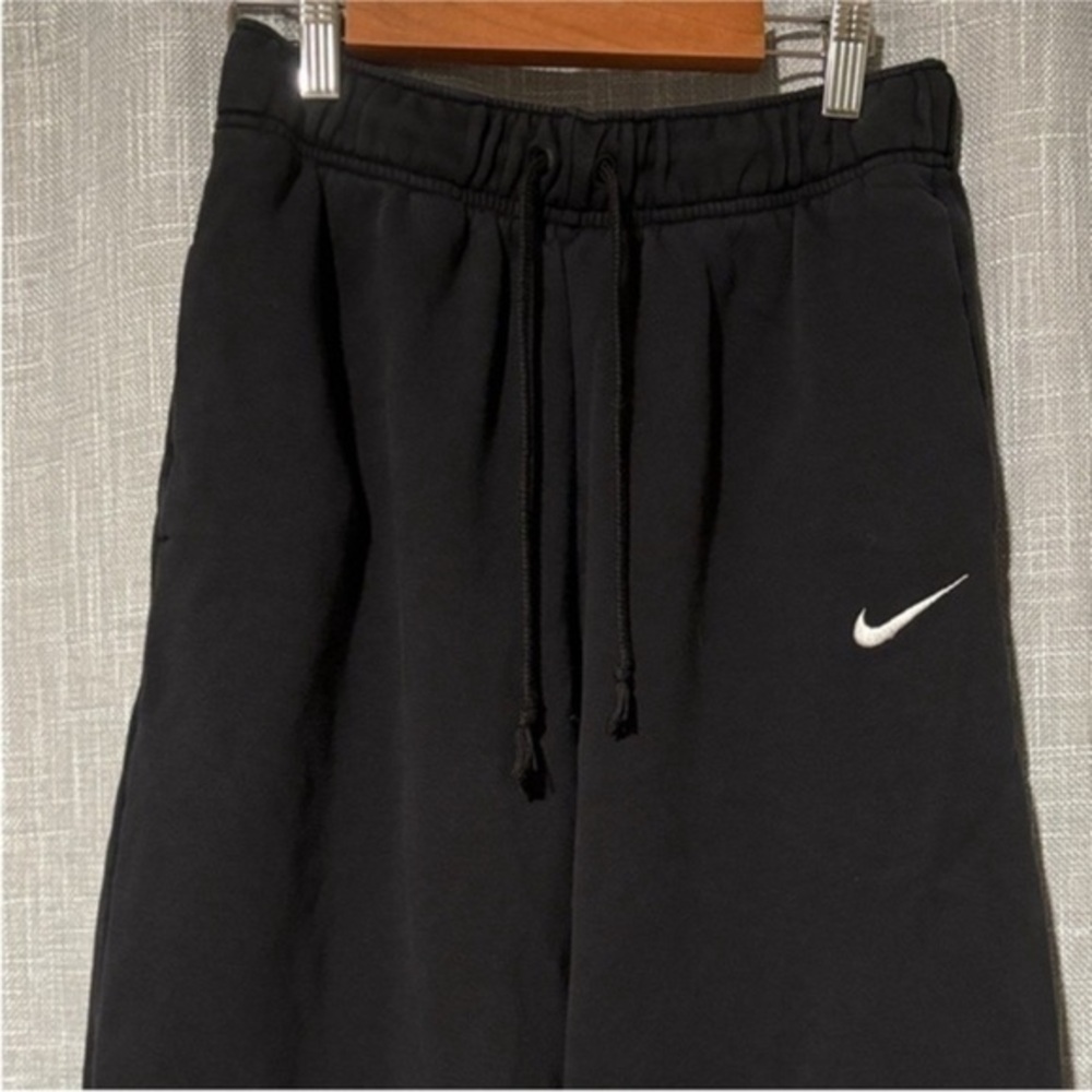 Nike Women's Black Track Pants